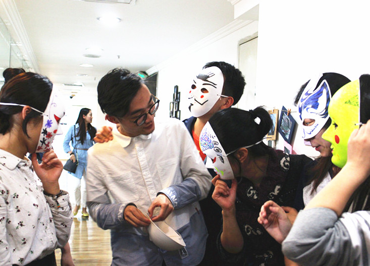 法亞威尼斯狂歡節(jié)：只要狂high，不要問why