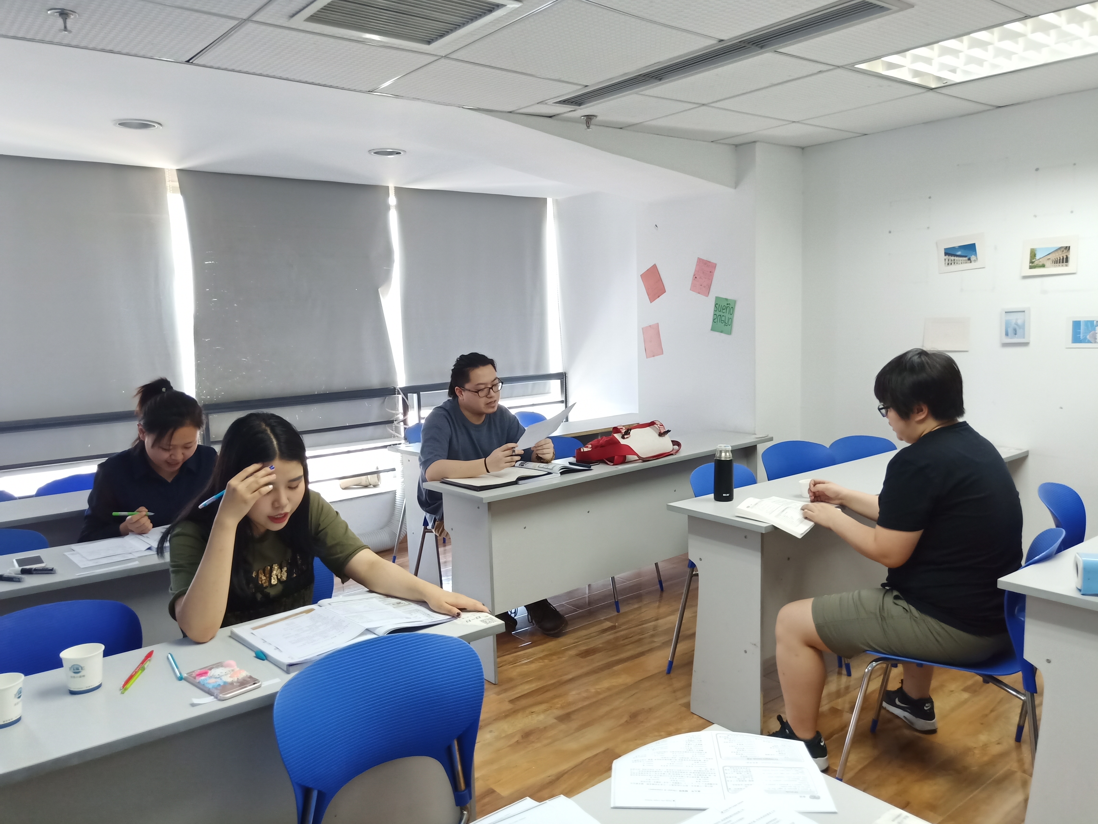 意大利語(yǔ)出國(guó)班（劉曉老師）