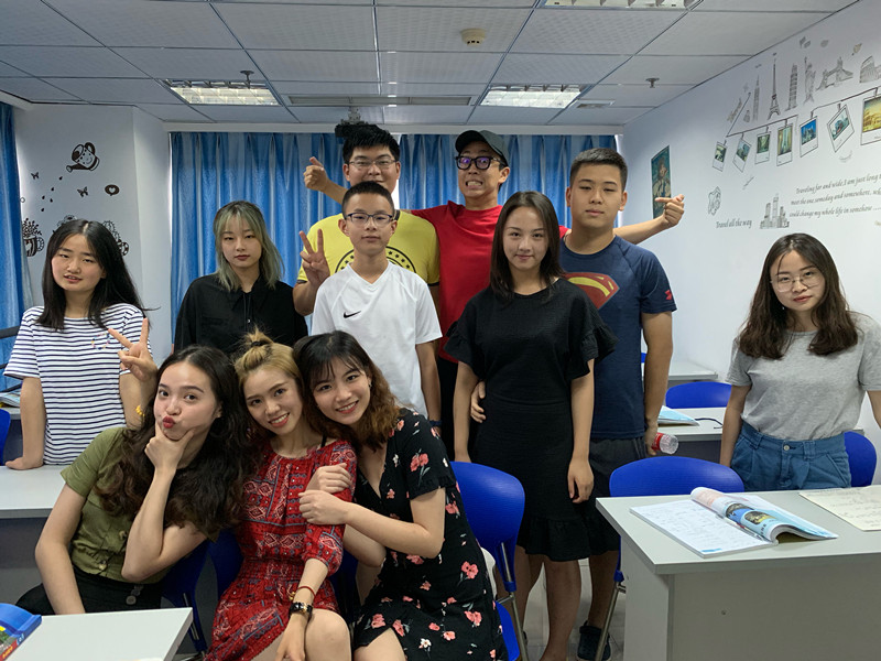 法語初級班（張老師）